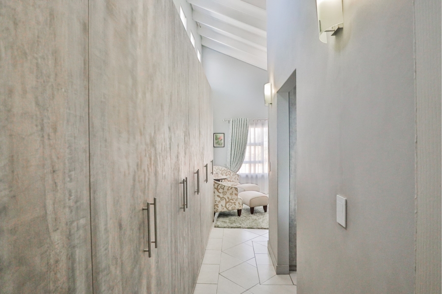 7 Bedroom Property for Sale in Melodie North West